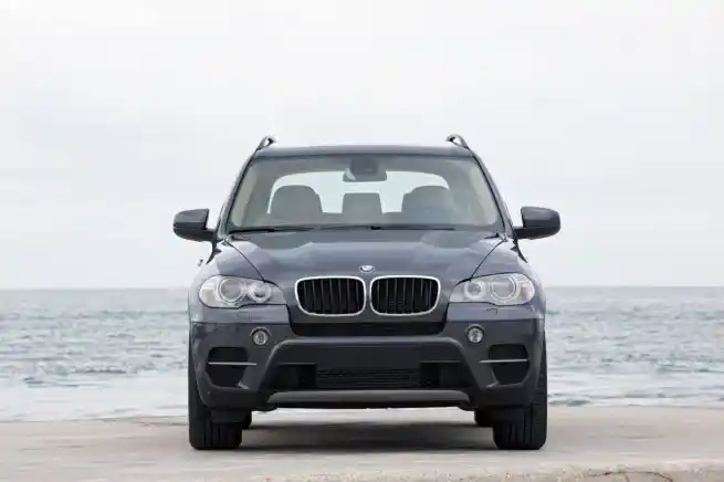 hire BMW-X5