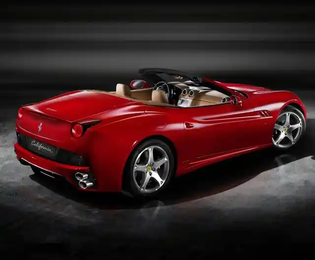 hire Ferrari-California