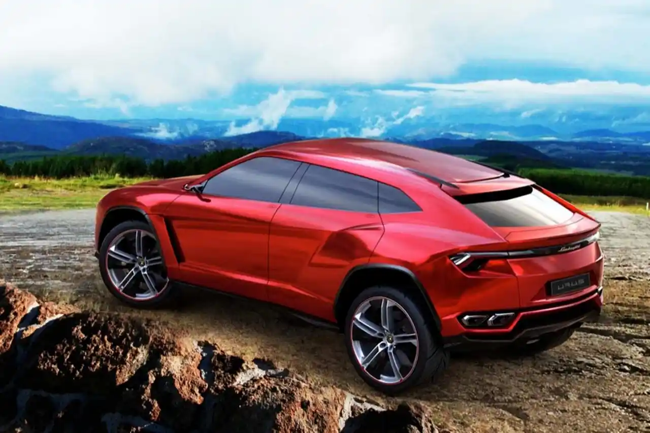 hire Lamborghini-Urus