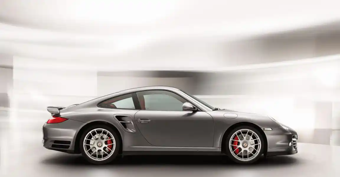 hire Porsche-997-Carrera-coupe