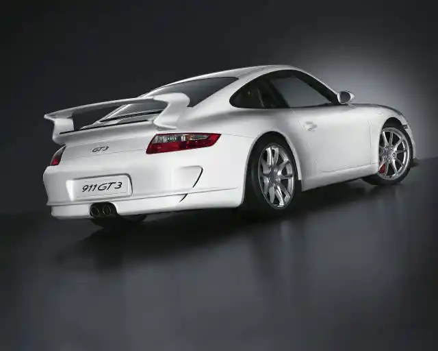 hire Porsche-997-GT3